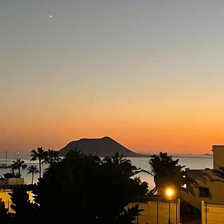 Alojamiento Playa Centro Corralejo 16 外观 照片